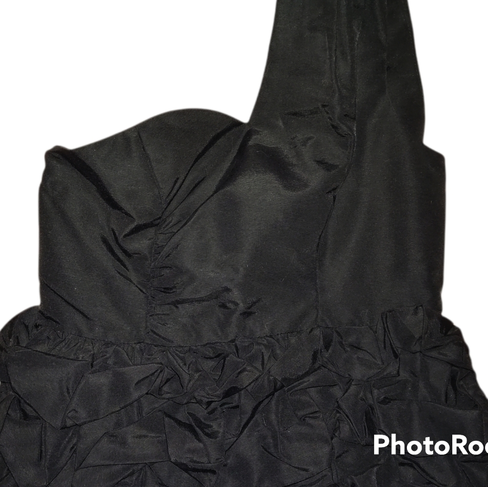 ❤️ Little Black Dress - Picture 8 of 8